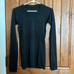 WOMENS LULULEMON SWIFTLY TECH LONG SLEEVE SHIRT BLACK